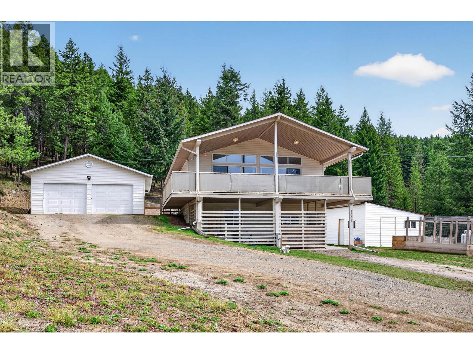 1008 VISTA POINT Road - 1