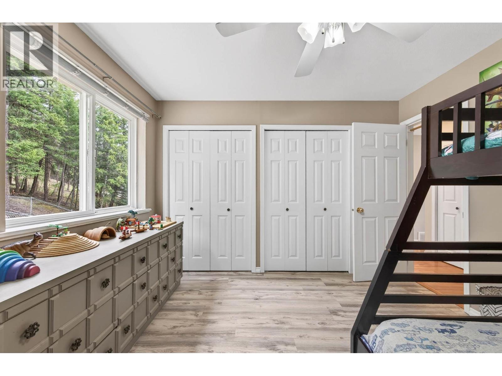 1008 VISTA POINT Road - 14