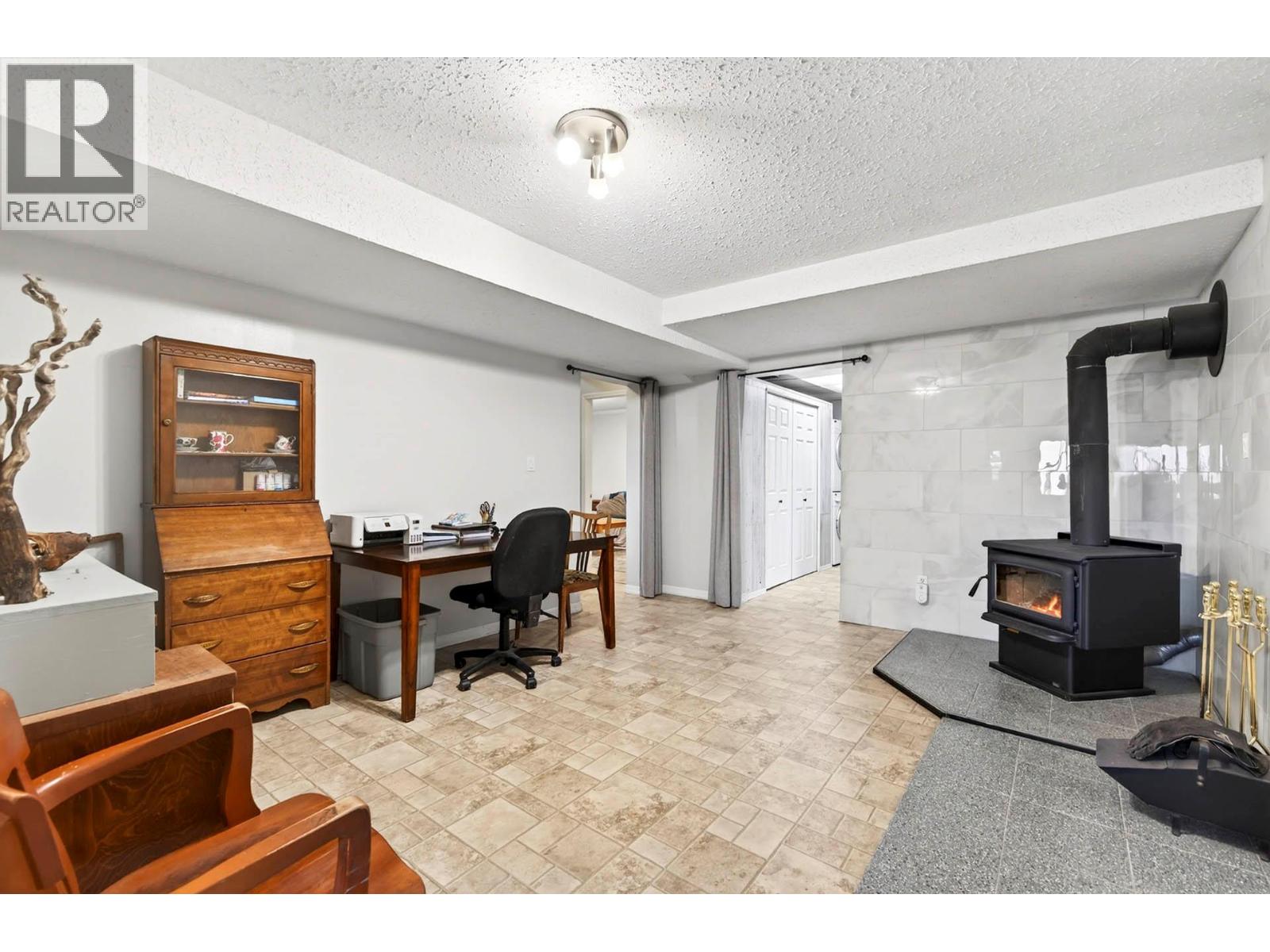 1008 VISTA POINT Road - 20