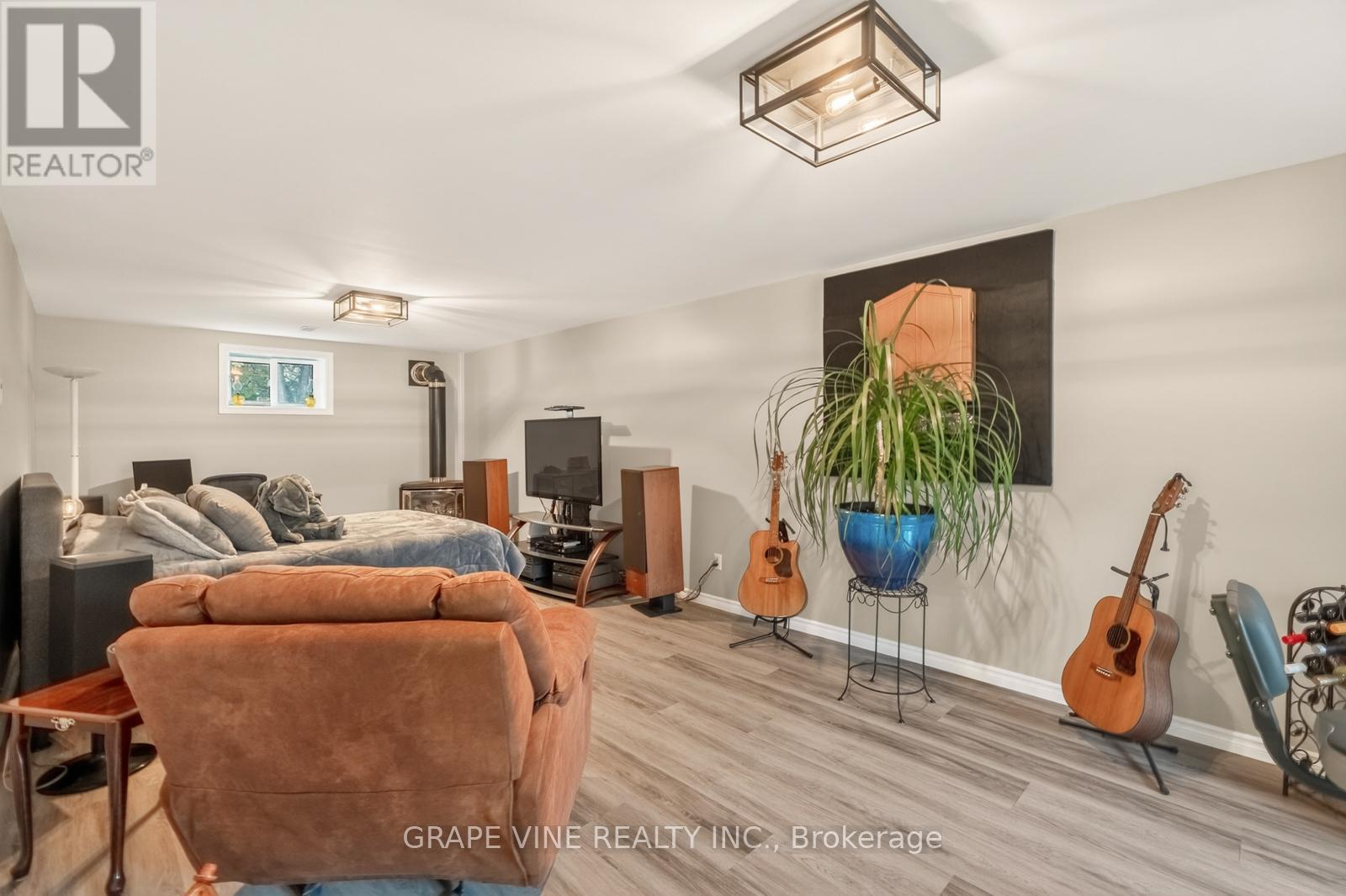 119 SIERRA WOODS DRIVE - 31