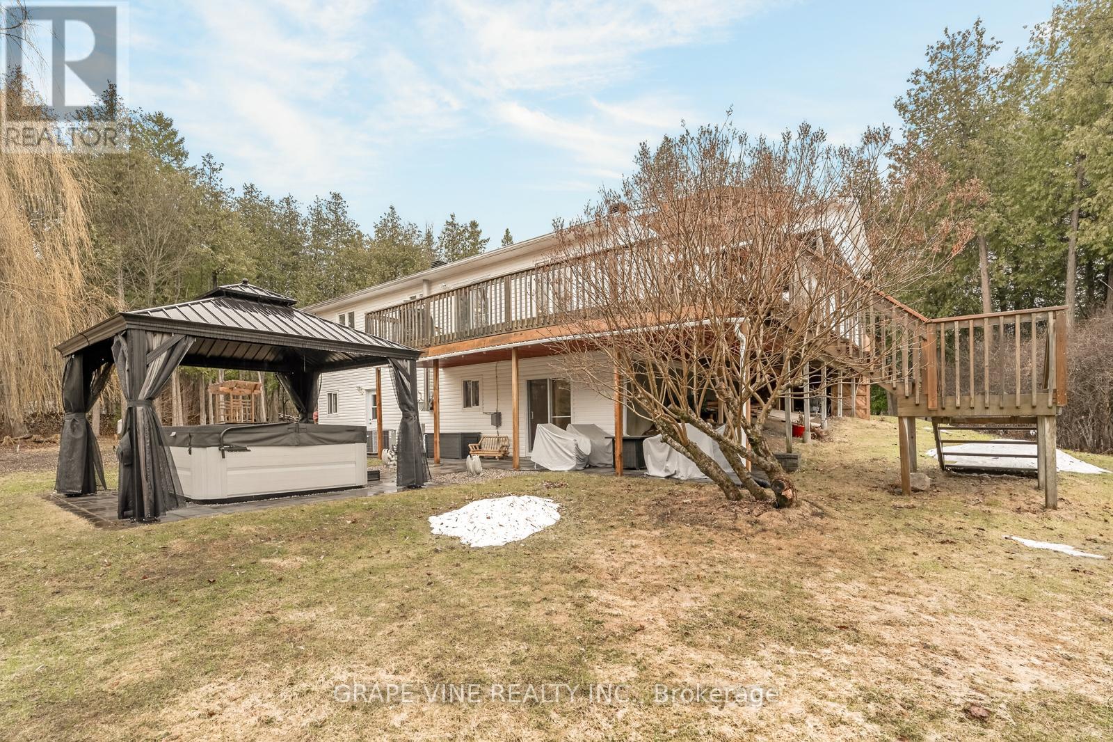 119 SIERRA WOODS DRIVE - 44