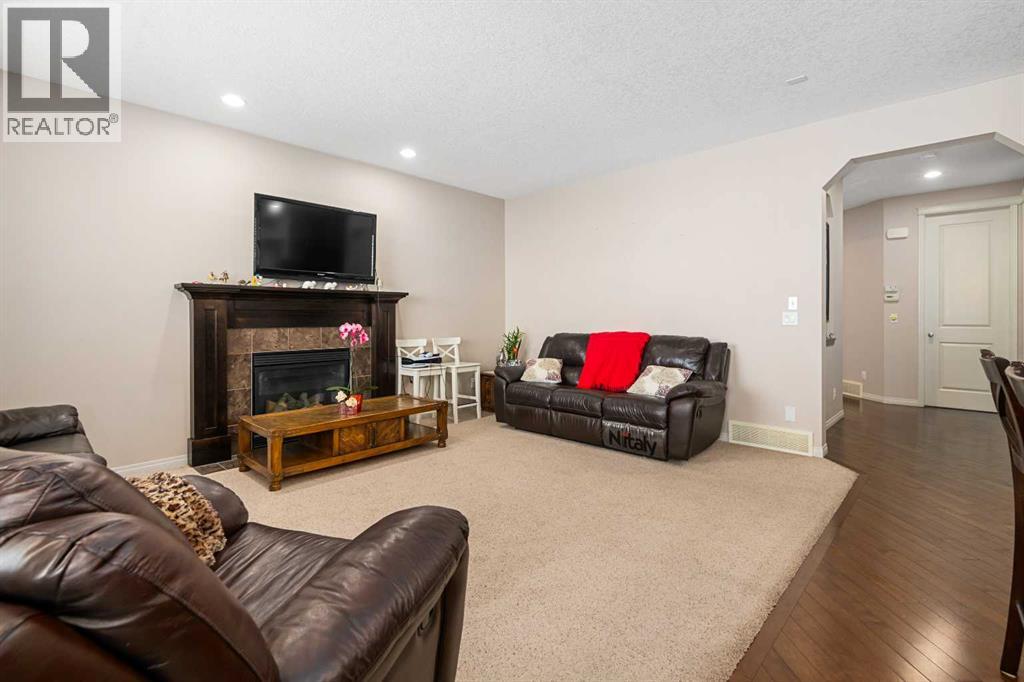 Single Family House for Sale in  Pantego Way NW Panorama Hills Calgary 