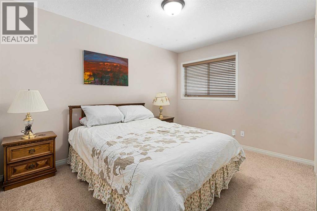 Single Family House for Sale in  Pantego Way NW Panorama Hills Calgary 