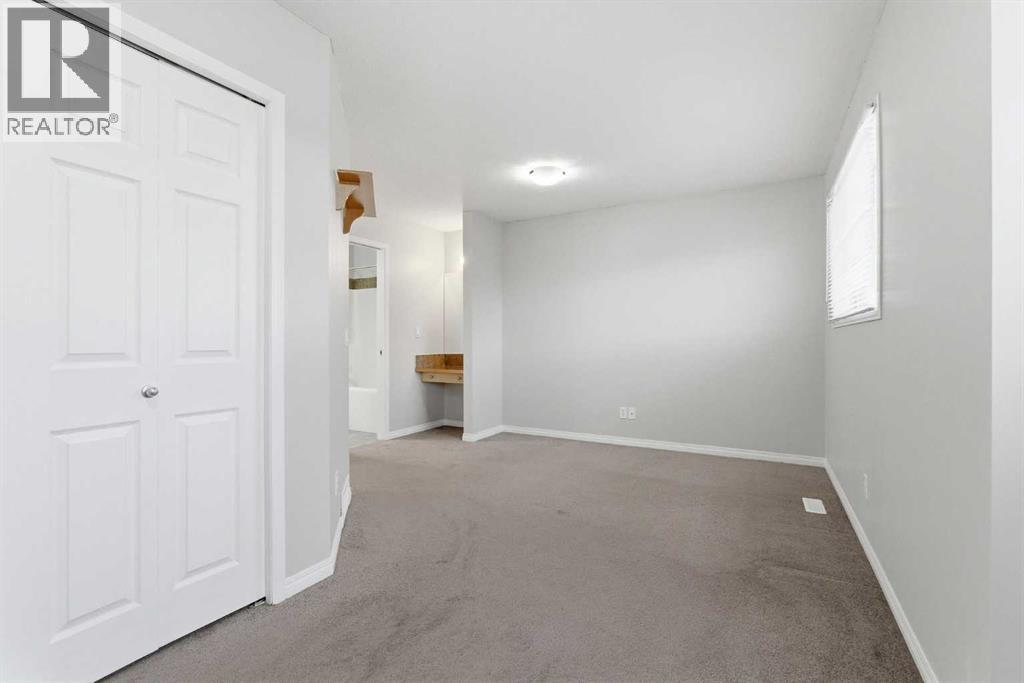 Single Family House for Sale in   Tarawood Lane NE Taradale Calgary 