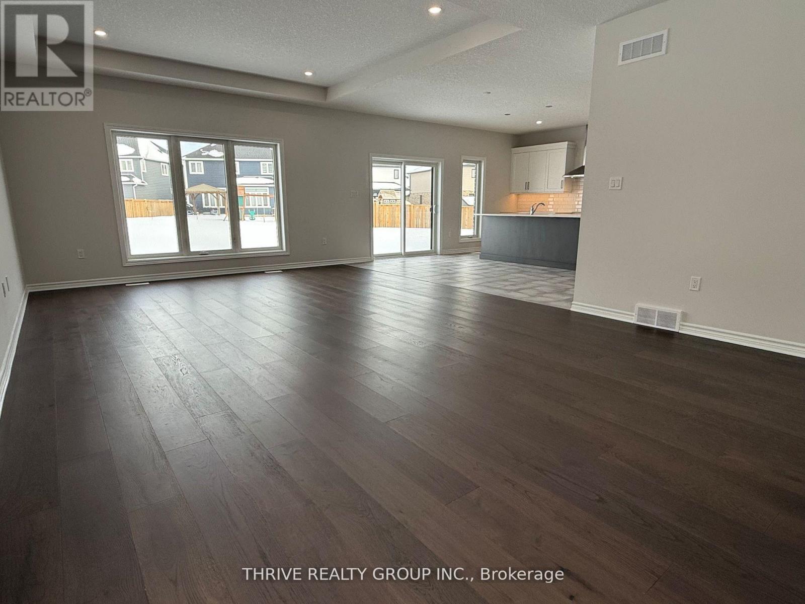 64 BASIL CRESCENT - 8
