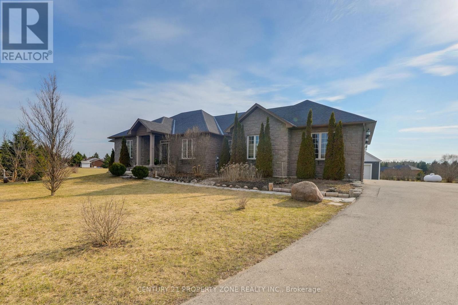 2 HARRY PARKER PLACE - 48