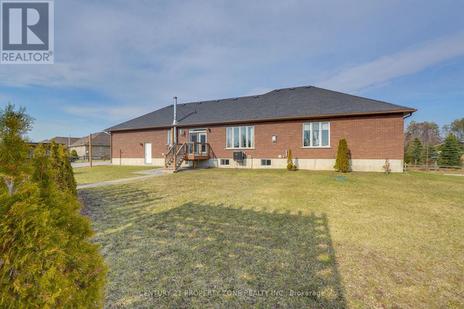 2 HARRY PARKER PLACE - 44