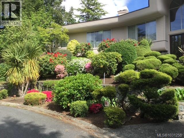  4329 Stoneywood Lane, Saanich