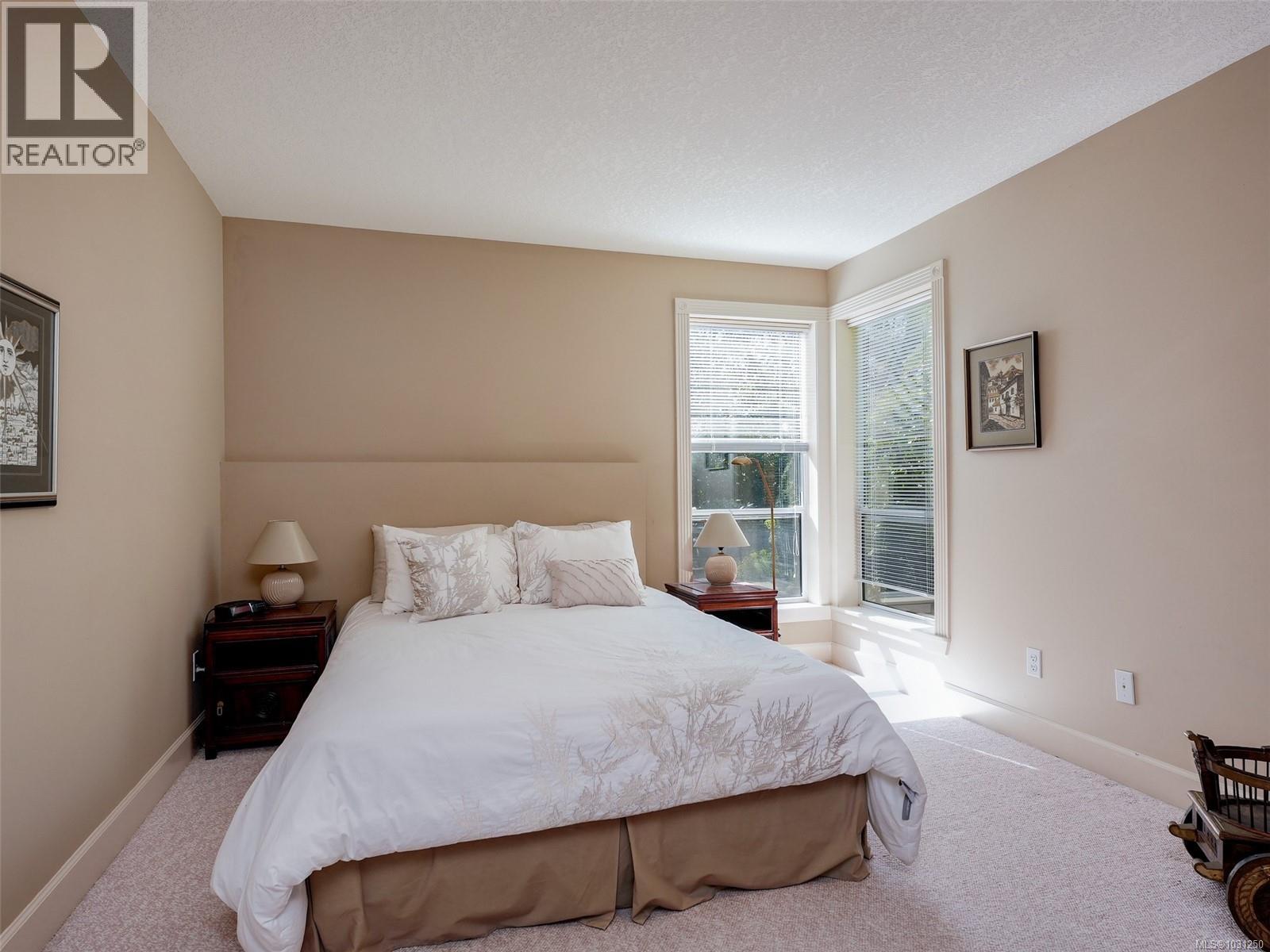  4329 Stoneywood Lane, Saanich