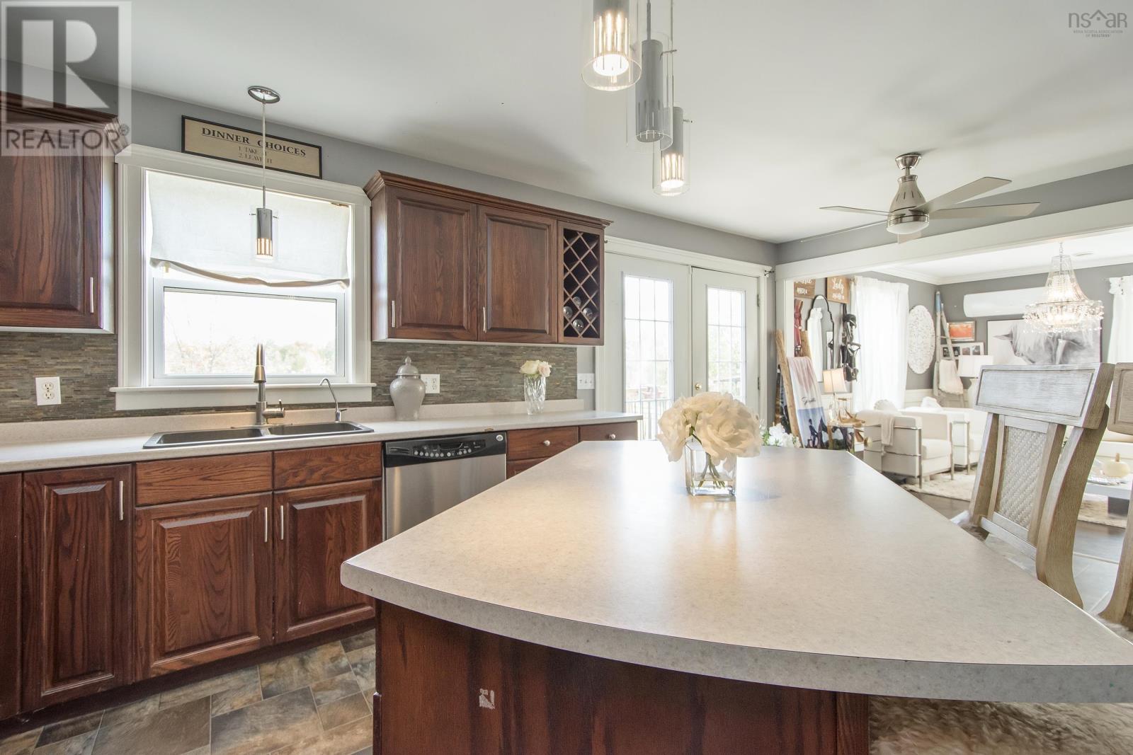 Property 18 of 49 of 120 Willow Avenue