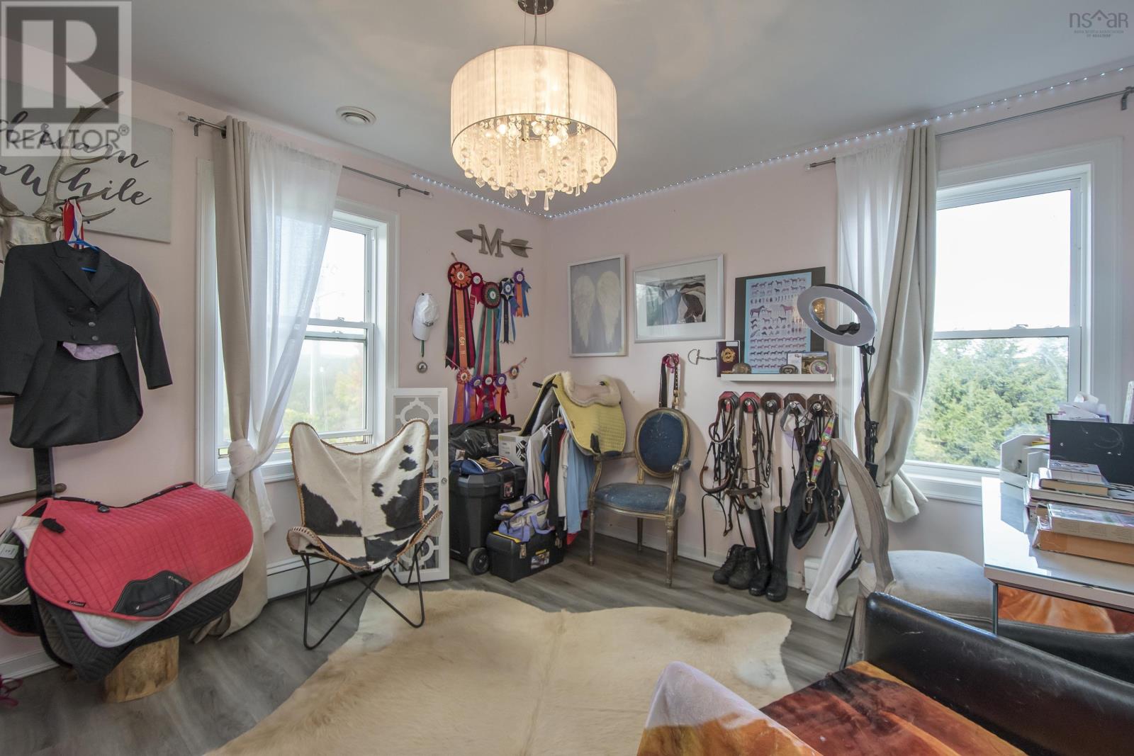 Property 38 of 49 of 120 Willow Avenue