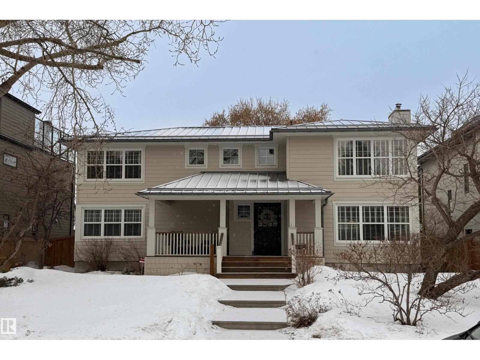 8332 120 ST NW - 1
