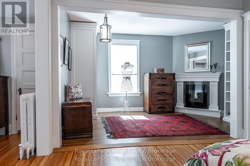 180 ELIZABETH STREET — photo 22
