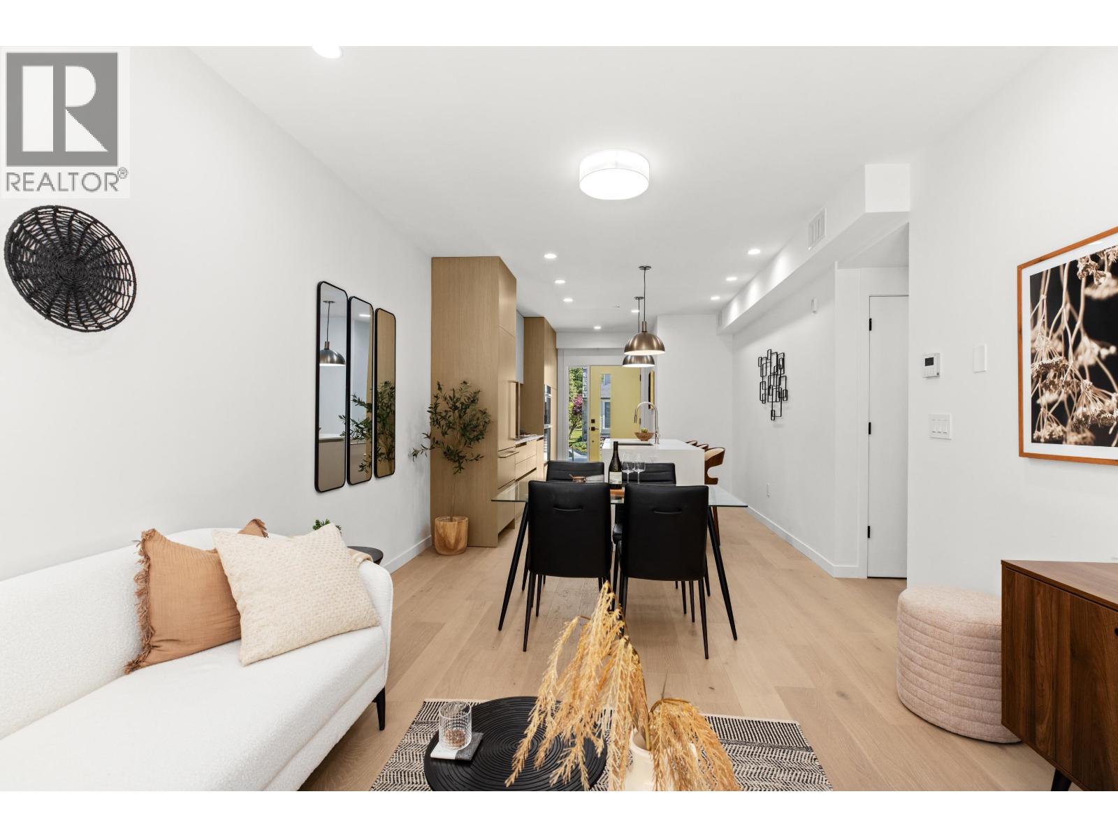 4805 LAUREL STREET, Vancouver