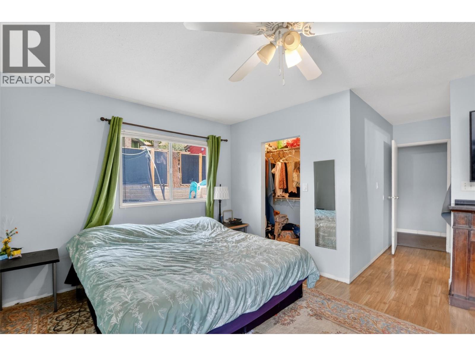 716 Mosley Place - 16