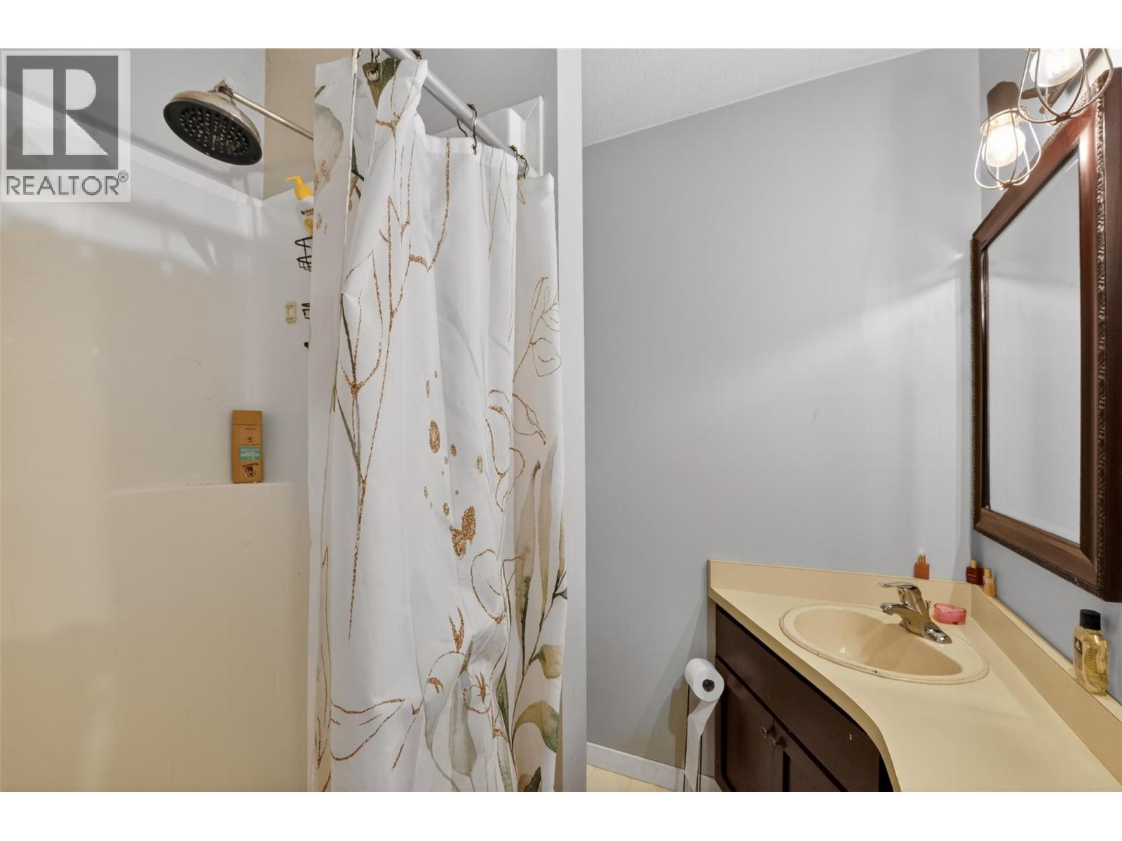 716 Mosley Place - 18