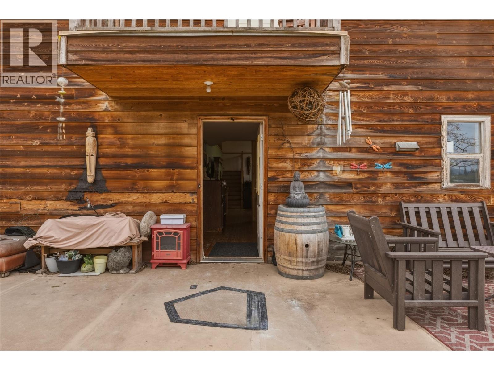 4864 SOUTH GRANDVIEW FLATS ROAD - 39