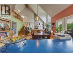 4pc Bathroom - 4864 South Grandview Flats Road, Spallumcheen, BC V4Y0P5 Photo 8