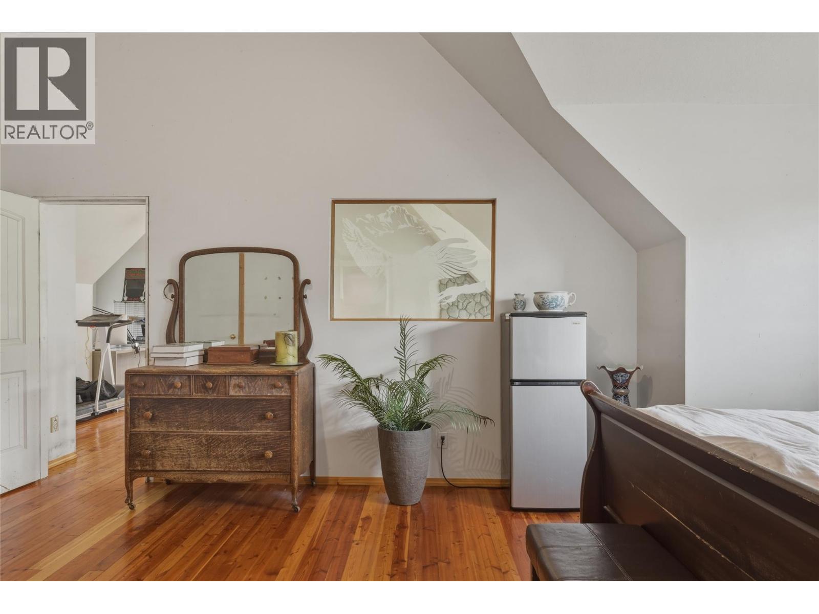 4864 SOUTH GRANDVIEW FLATS ROAD - 23