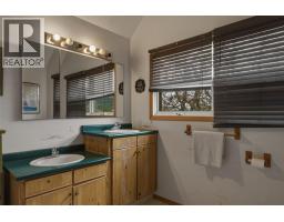 4864 South Grandview Flats Road, Spallumcheen, BC V4Y0P5 Photo 24