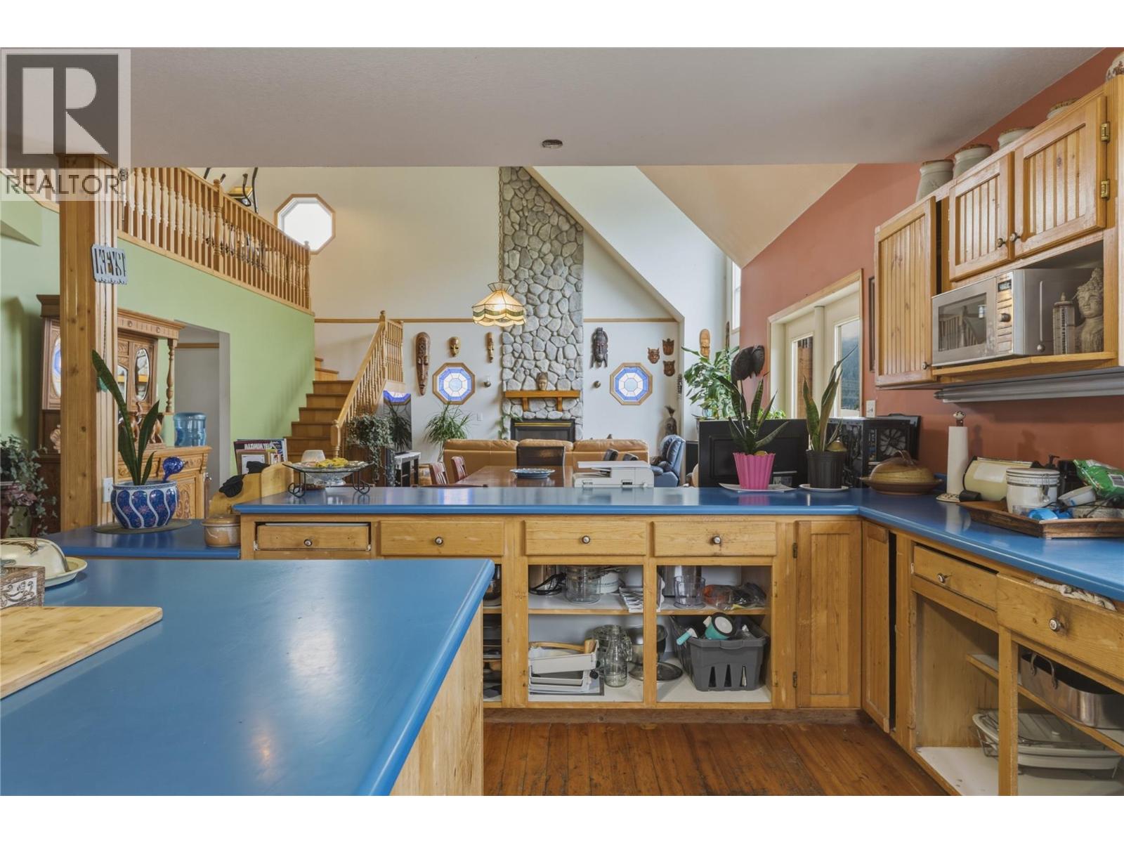 4864 SOUTH GRANDVIEW FLATS ROAD - 4