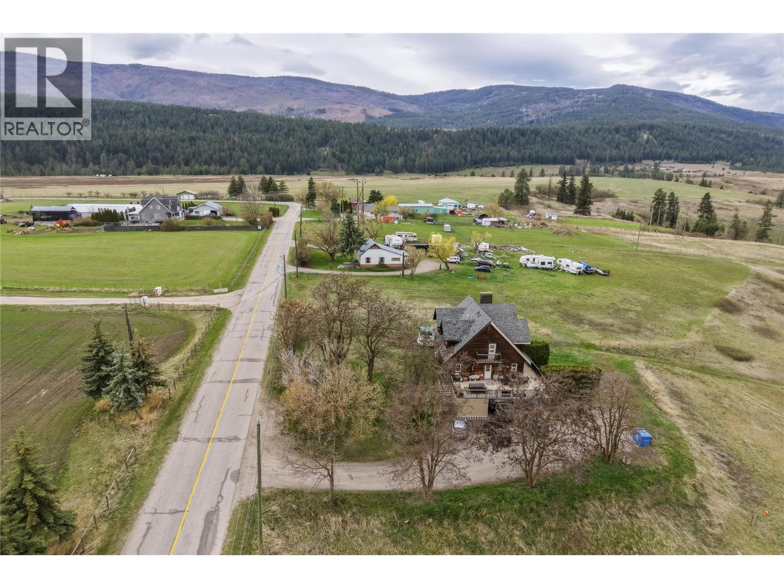 4864 SOUTH GRANDVIEW FLATS ROAD - 54