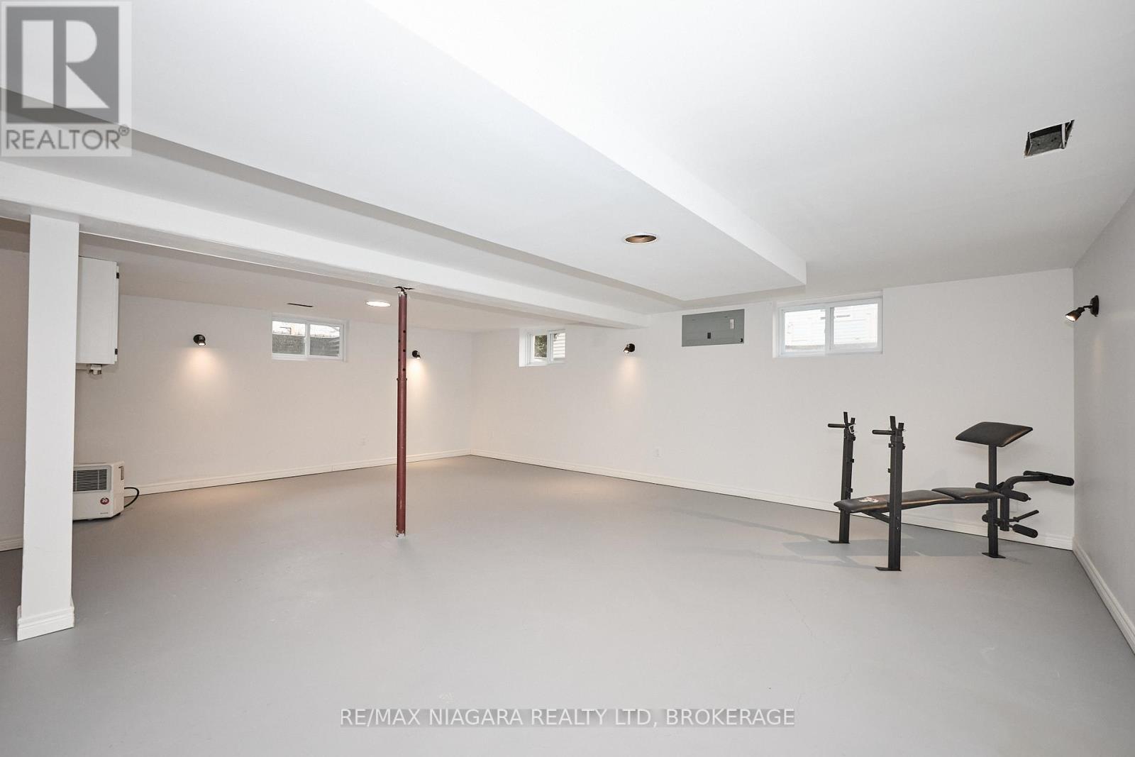 Basement w/ kitchen rough-in