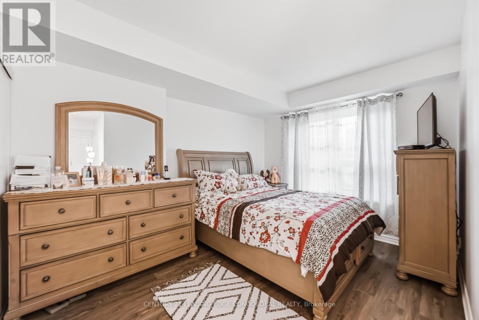 #424 1 FALAISE ROAD - 19