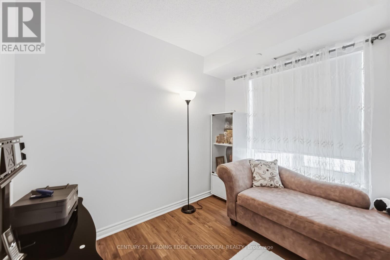 #424 1 FALAISE ROAD - 24