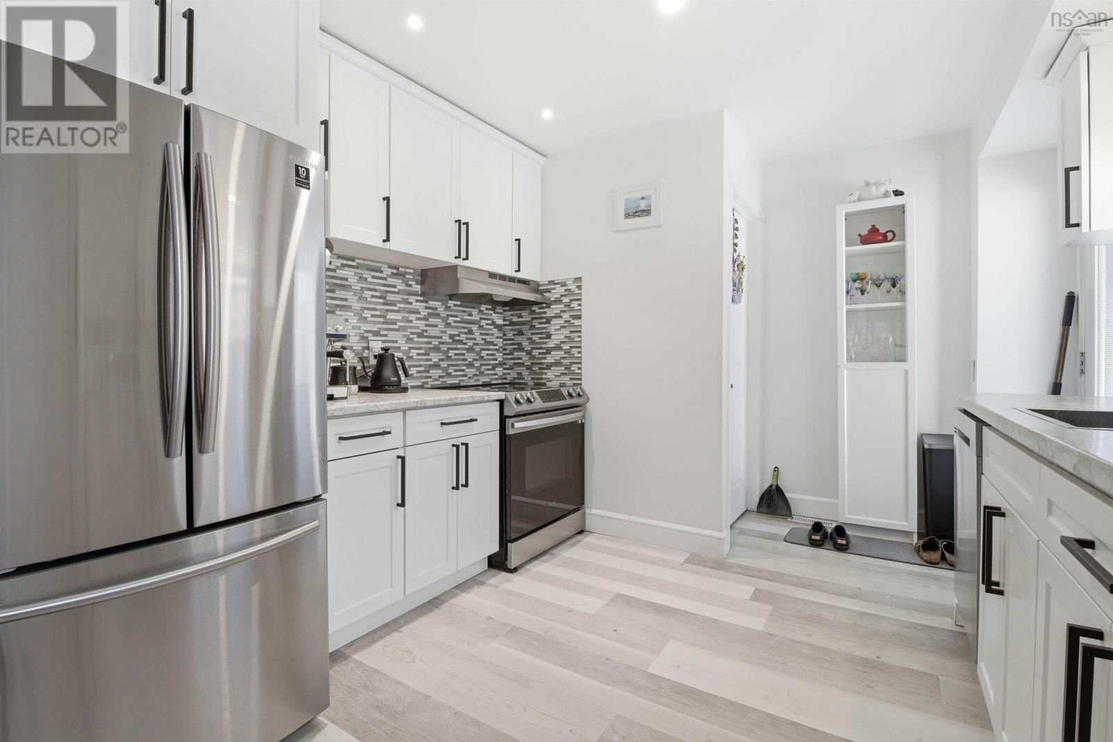 Property 30 of 35 of 216 Stokil Drive