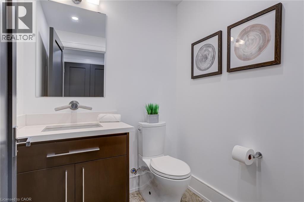 2060 LAKESHORE Road Unit# 308 — photo 23