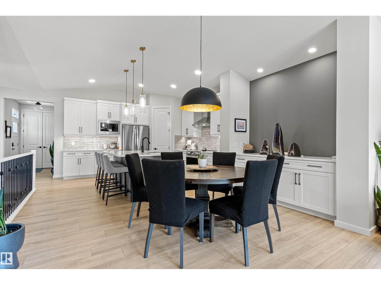 185 REDWING WD, St. Albert