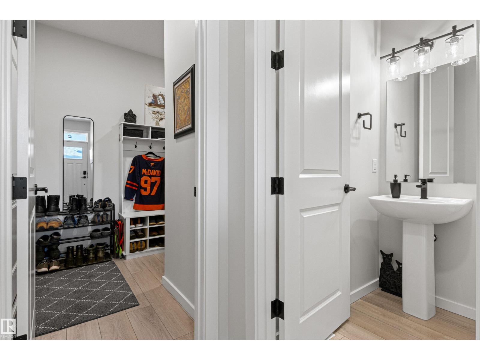 185 REDWING WD, St. Albert