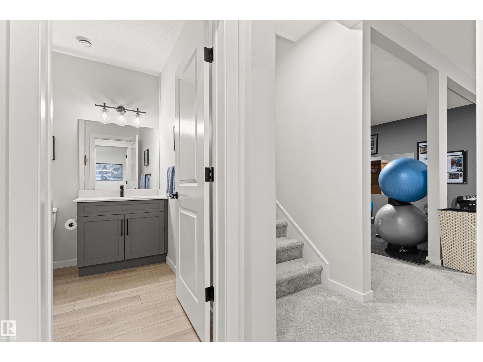 185 REDWING WD, St. Albert