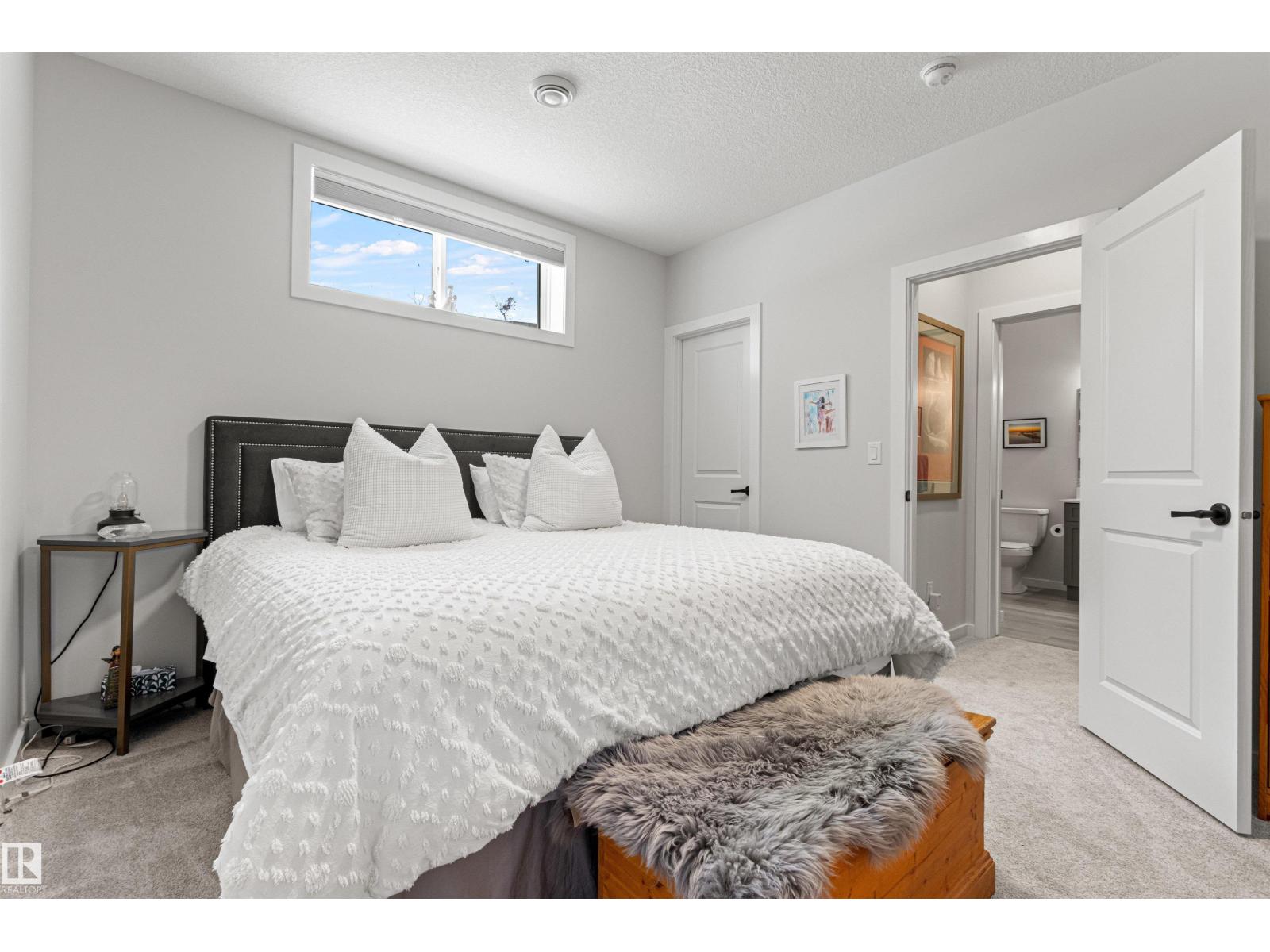 185 REDWING WD, St. Albert