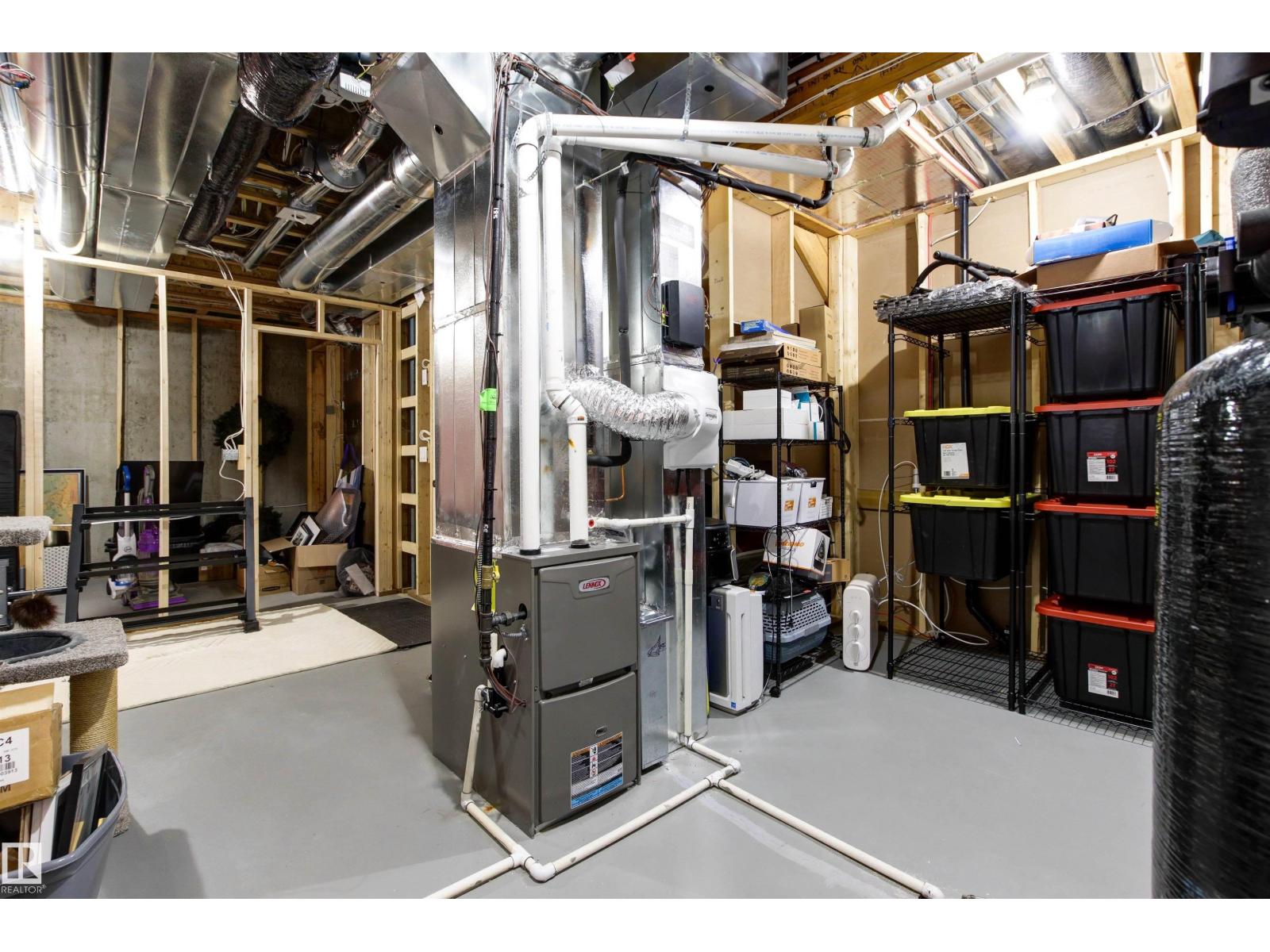 185 REDWING WD, St. Albert