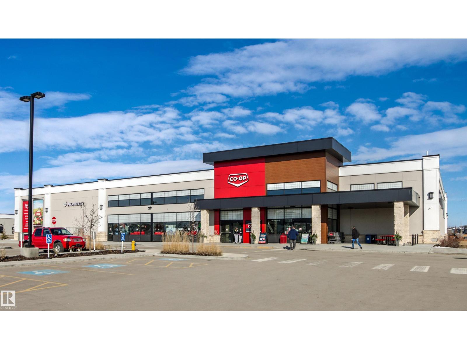 185 REDWING WD, St. Albert