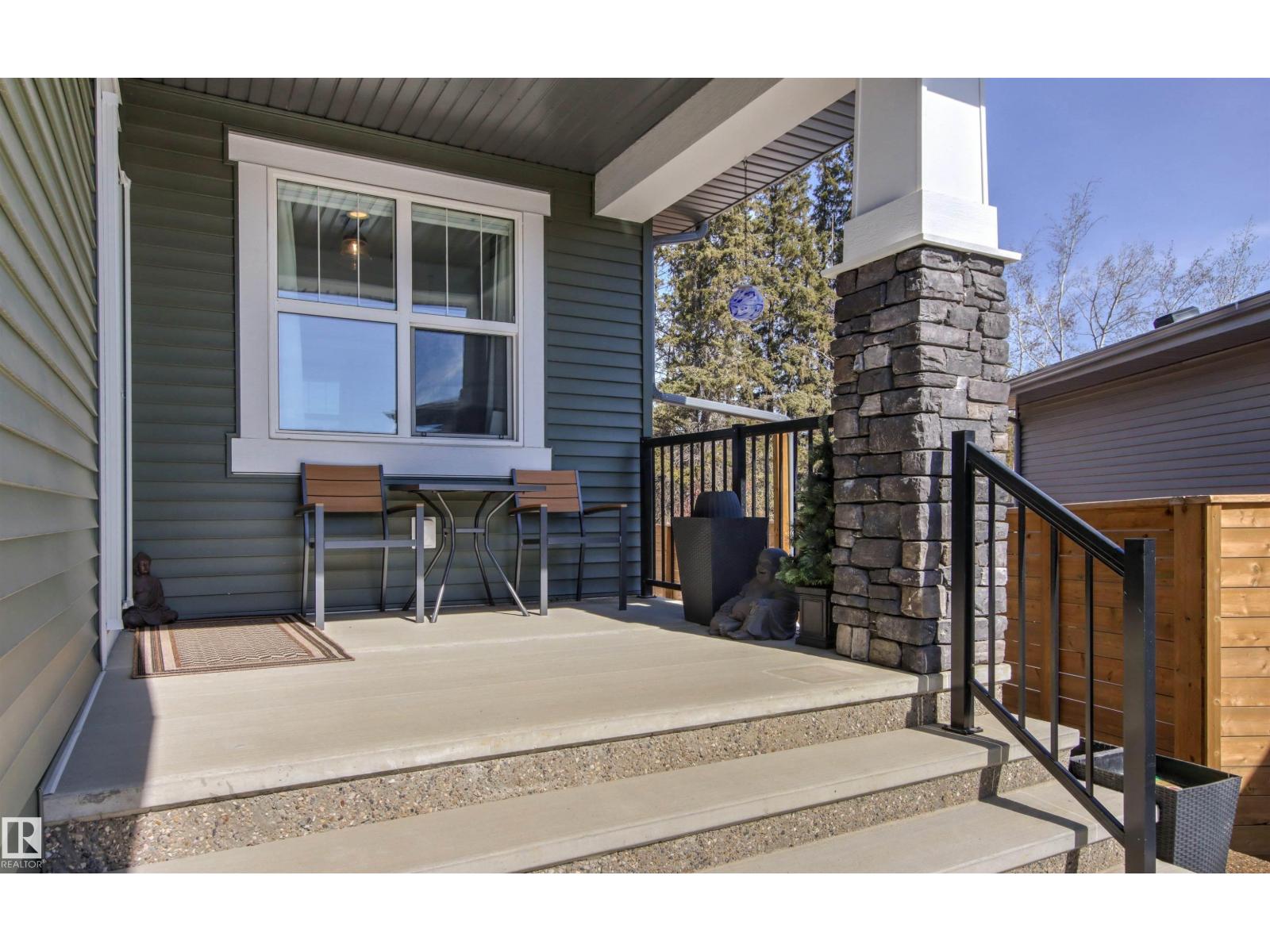 185 REDWING WD, St. Albert