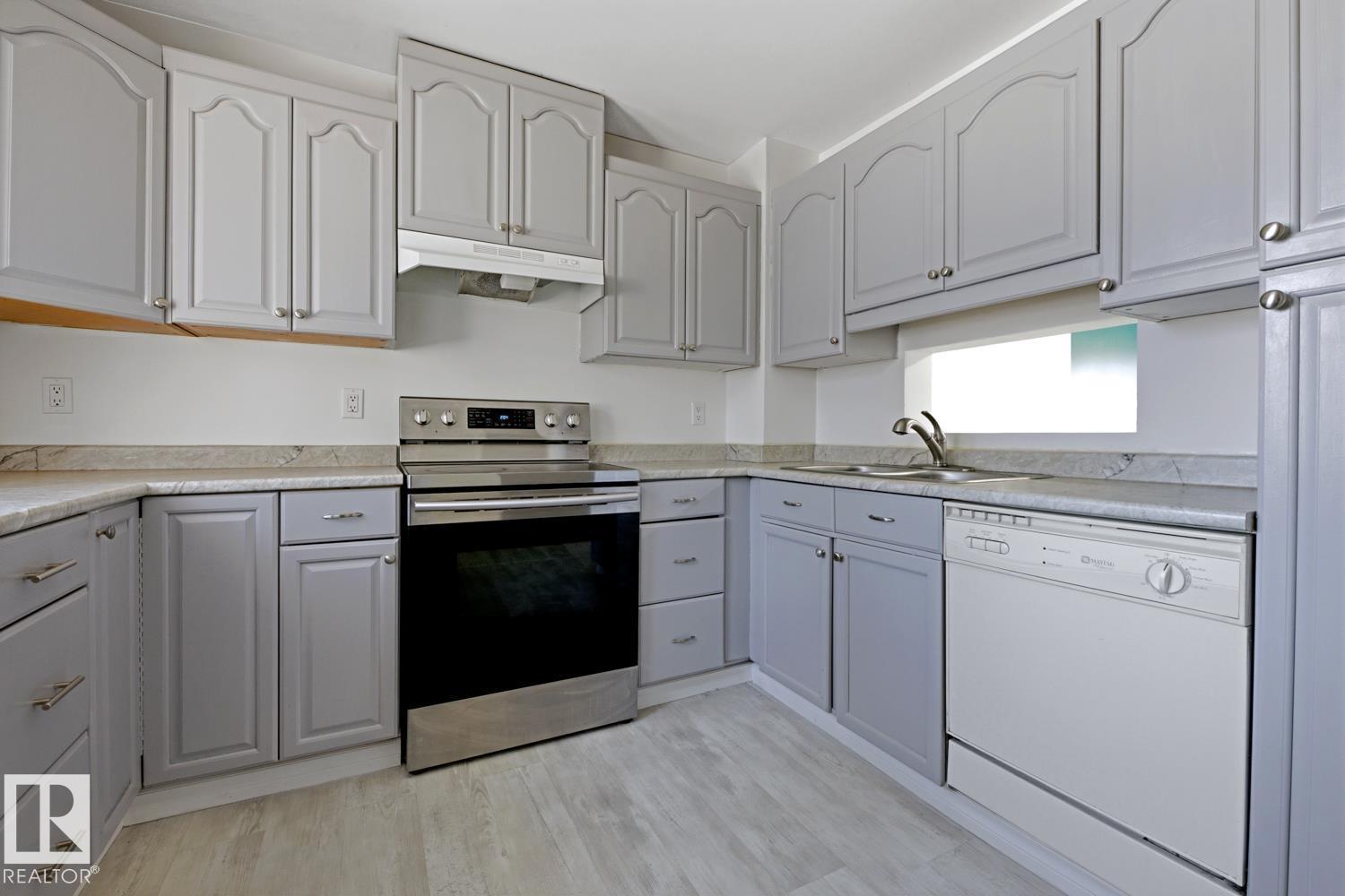 #15 9619 180 ST NW, Edmonton