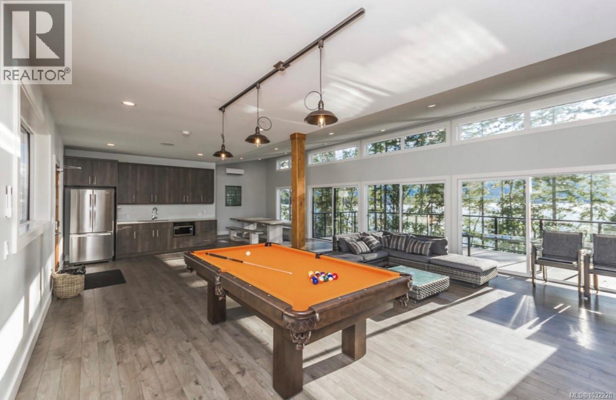 7405 COTTAGE WAY - 36