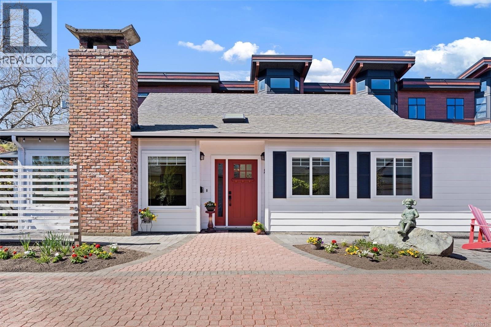  2590 Sinclair Road, Saanich