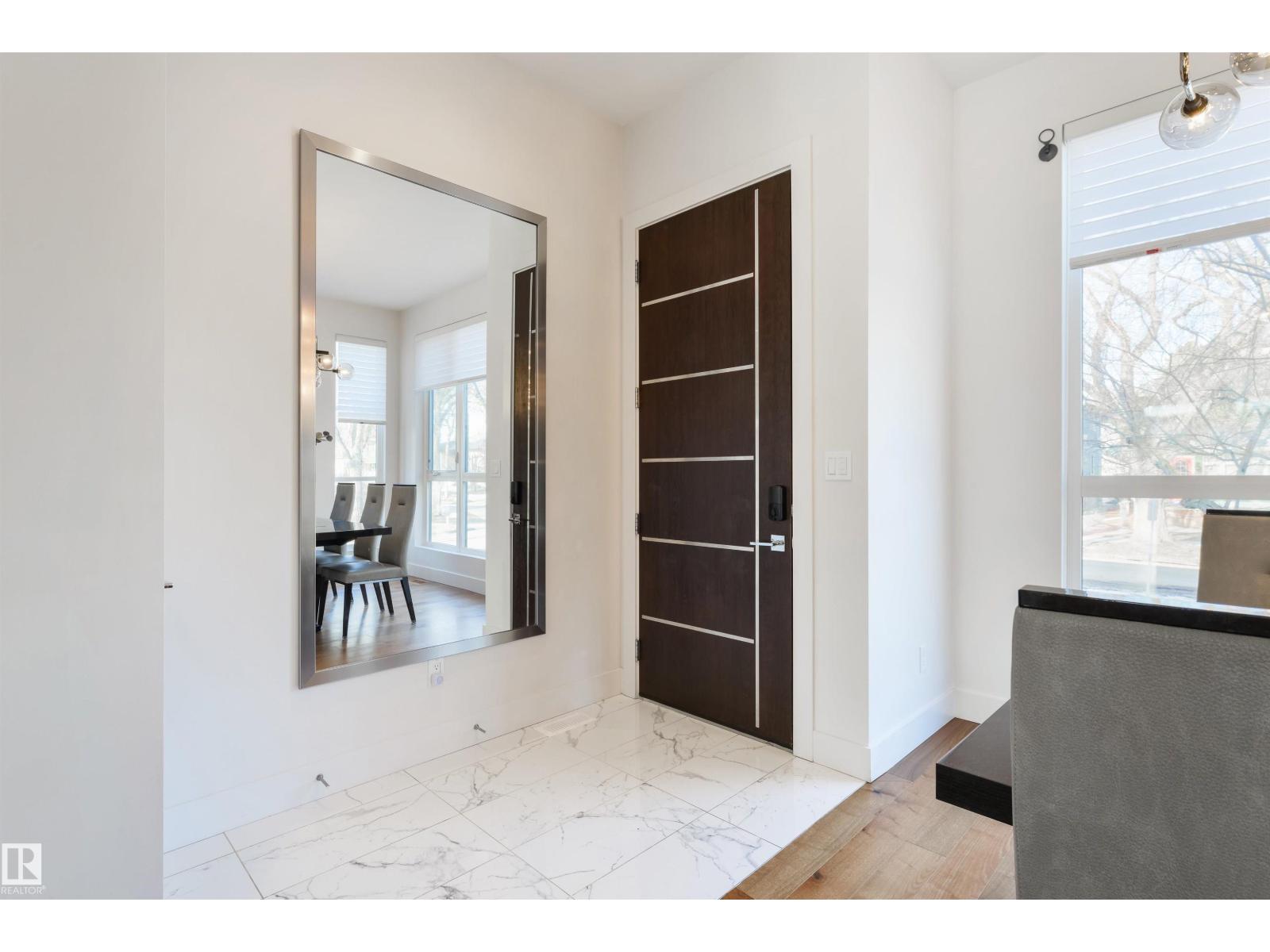 10543 128 ST NW, Edmonton