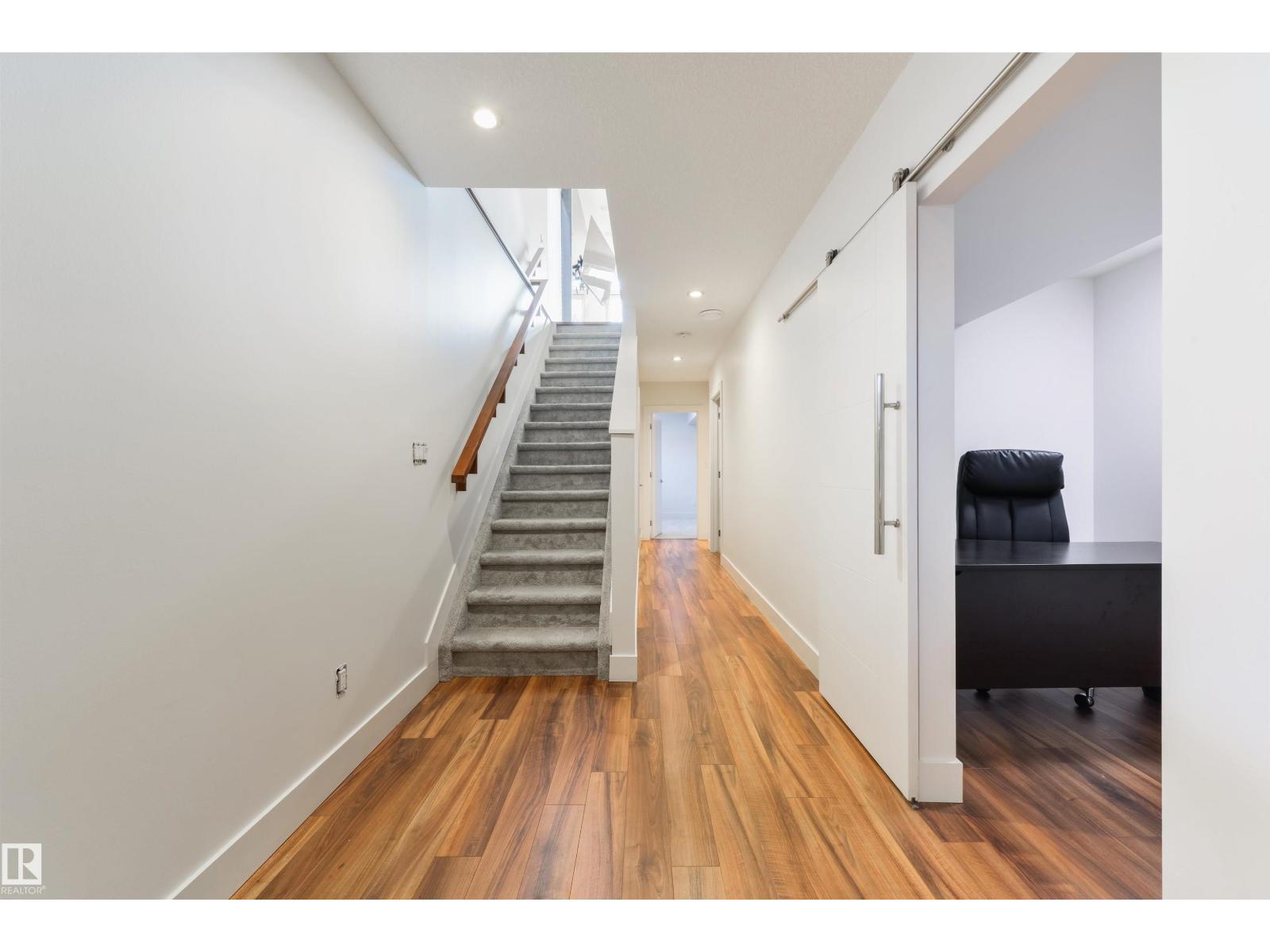 10543 128 ST NW, Edmonton