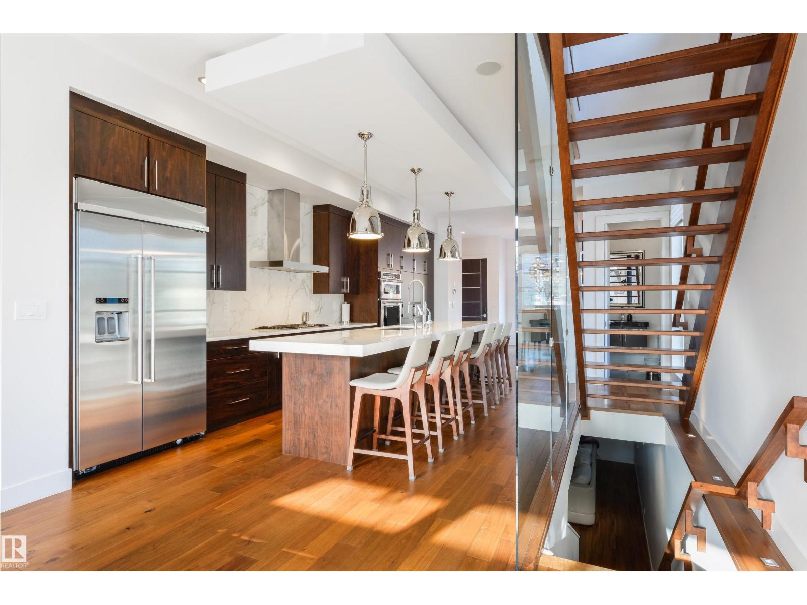 10543 128 ST NW, Edmonton