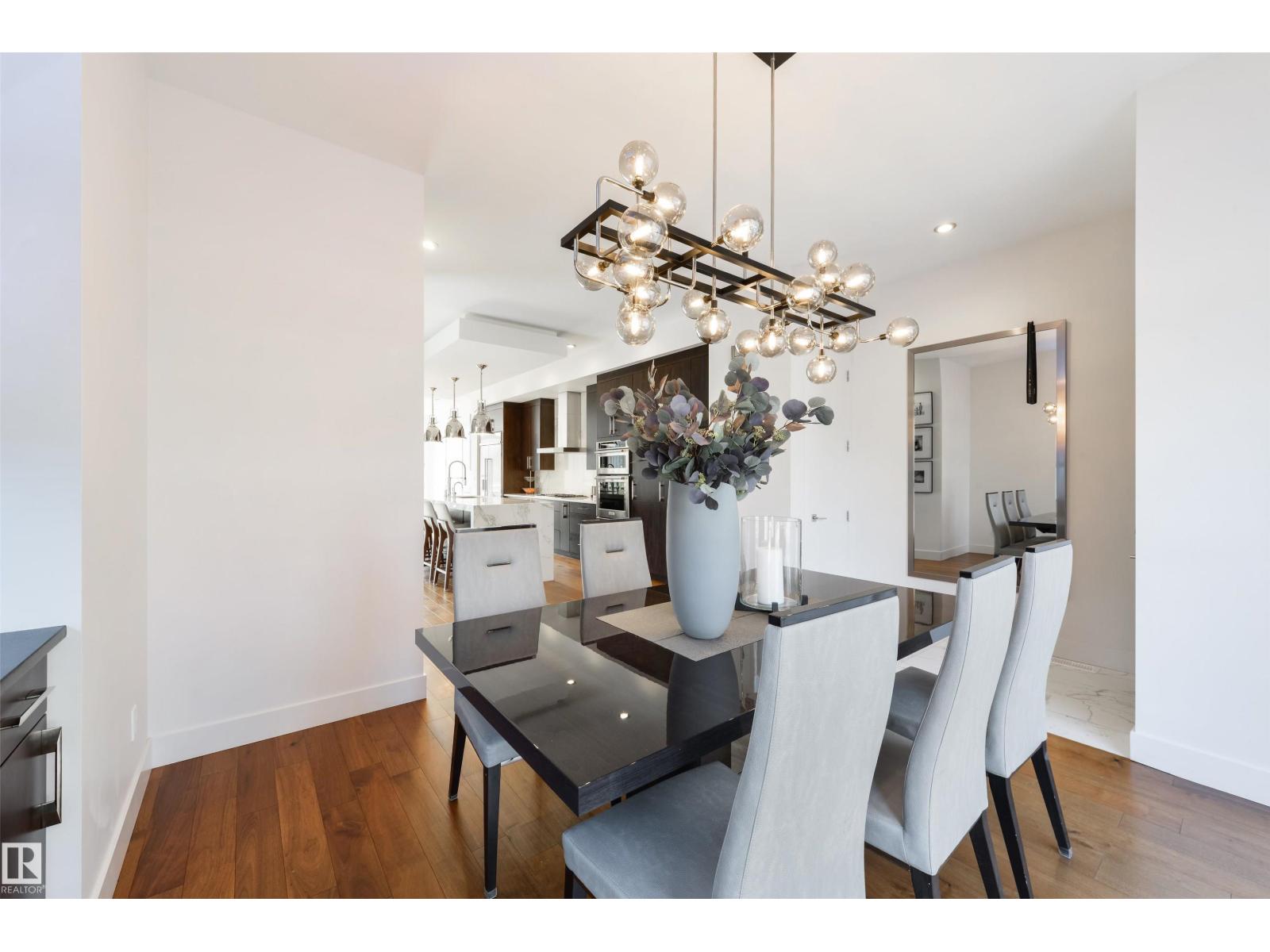 10543 128 ST NW, Edmonton