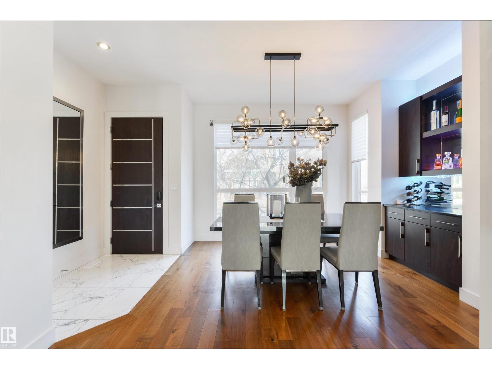 10543 128 ST NW, Edmonton