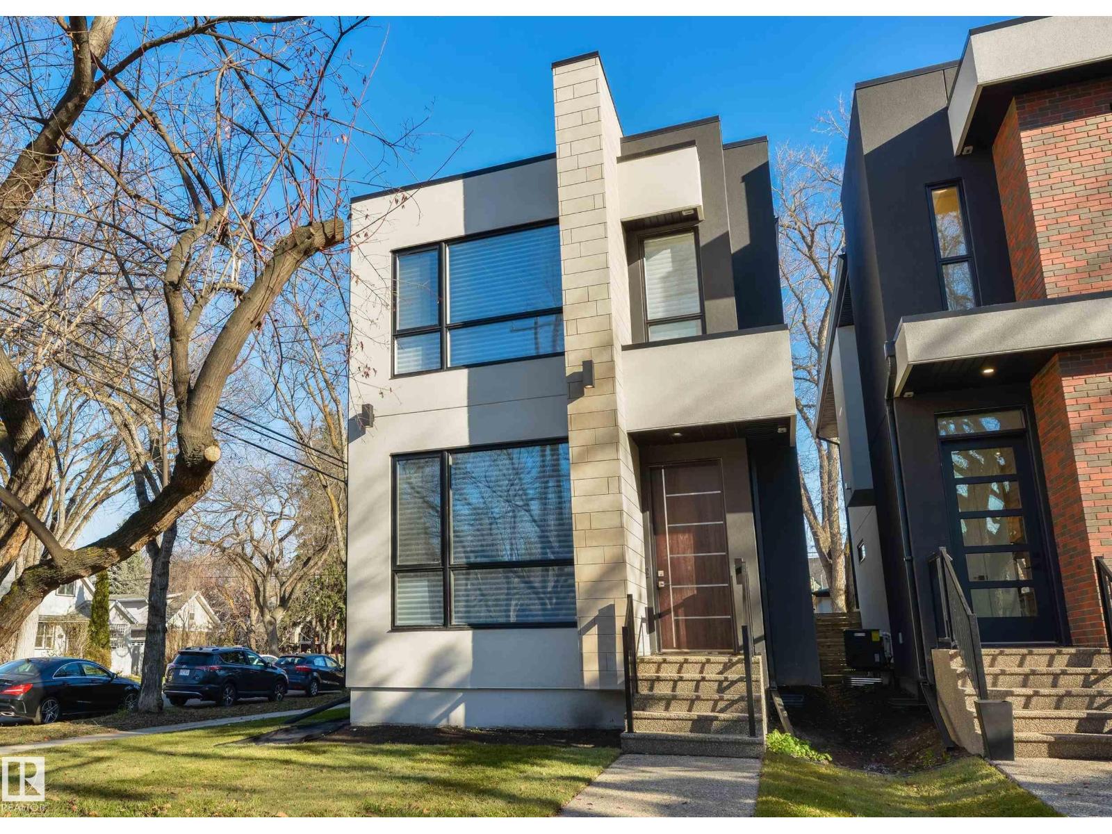 10543 128 ST NW, Edmonton