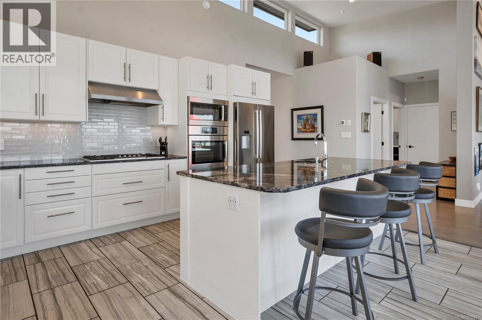 2661 SUNDERLAND RD - 11