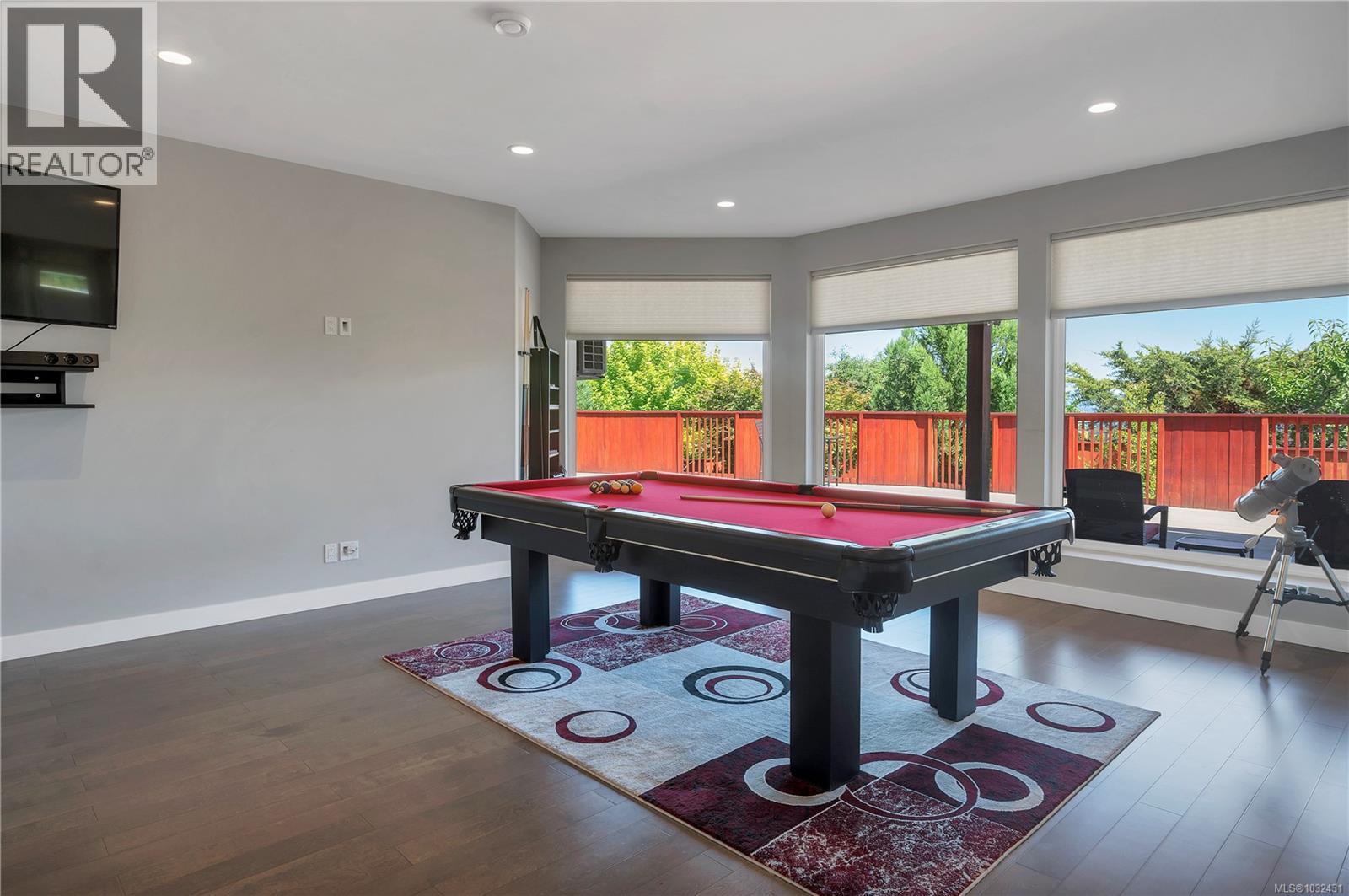 2661 SUNDERLAND RD - 35