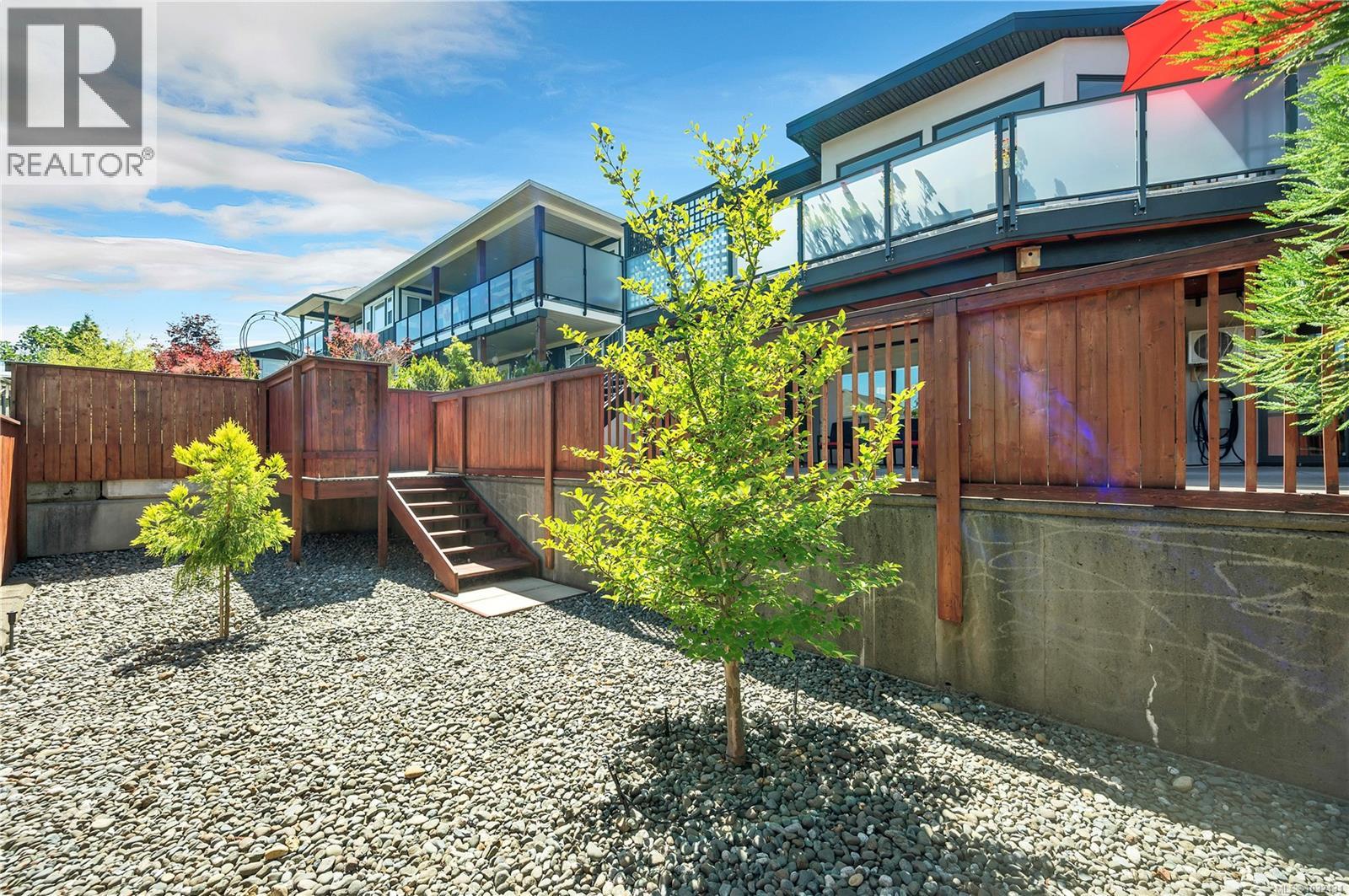 2661 SUNDERLAND RD - 57